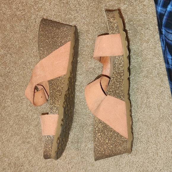 Yokono Made in Spain Cork Wedge Sandals - Picture 2 of 6